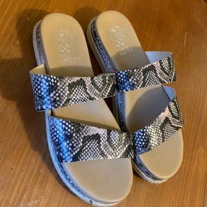 Vince Camaro sandals